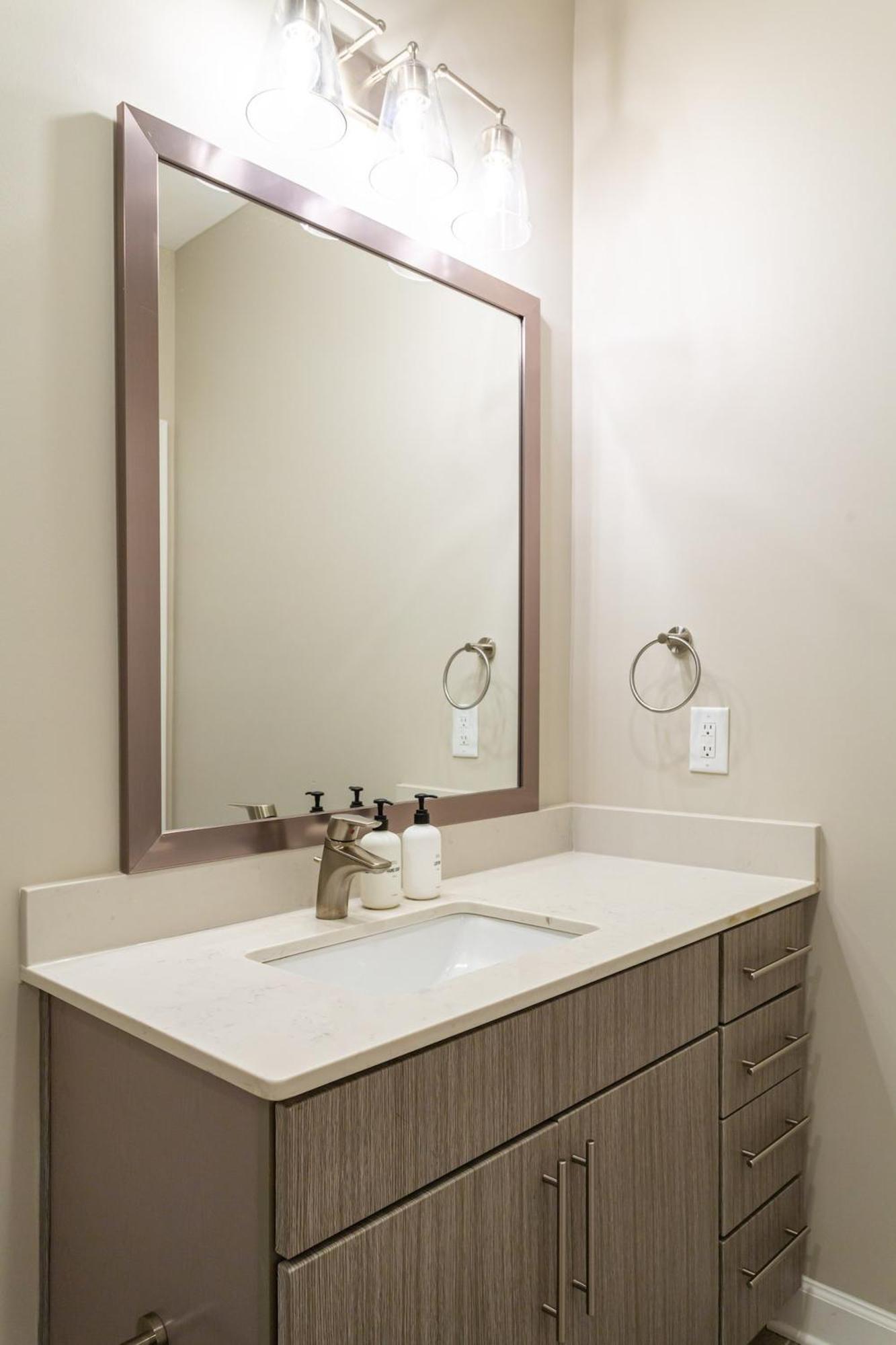 Kasa Freemorewest Charlotte Phòng bức ảnh